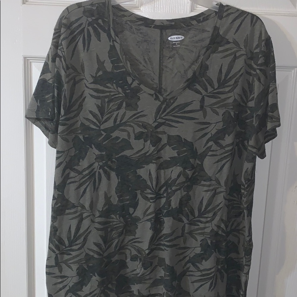 🌻Green Floral Boyfriend Shirt🌻